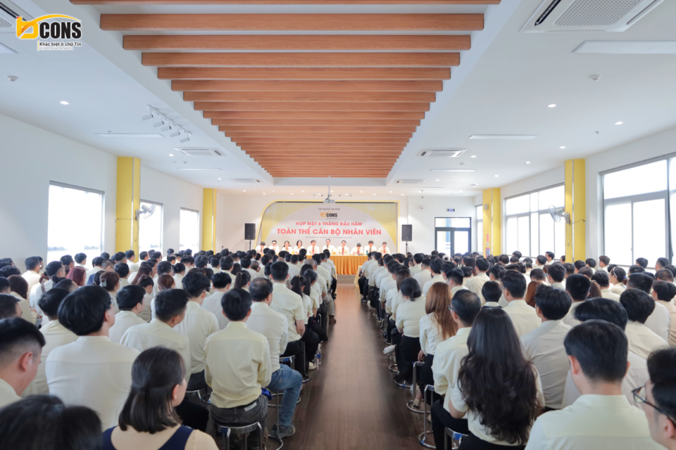TẬP ĐOÀN BCONS TỔ CHỨC BUỔI HỌP TOÀN THỂ CÁN BỘ NHÂN VIÊN 6 THÁNG ĐẦU NĂM 2026